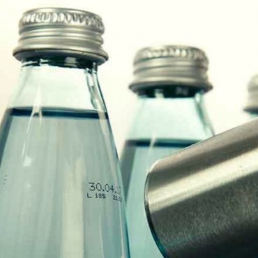 Impressão Industrial Inkjet em Garrafas de Vidro - Grupo CIJ em Lajeado - RS